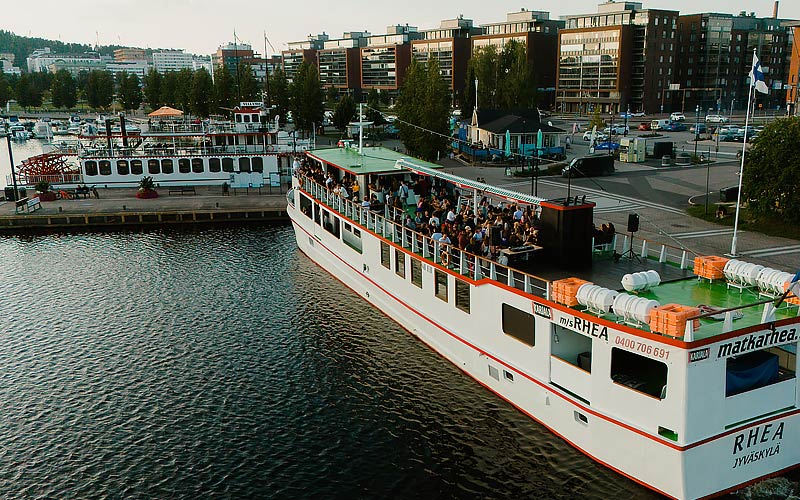 Oheistoimintaa ralleissa